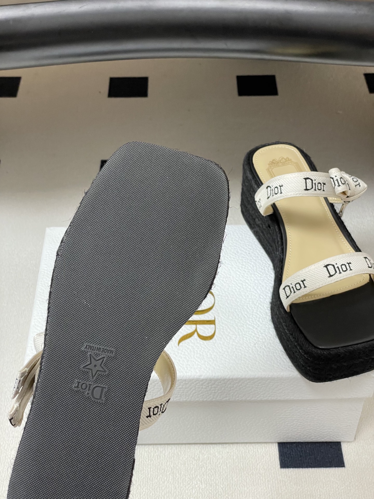 26ss春夏新款Dior 迪奥 J'Adior饰带坡跟凉拖鞋经典CD字母织带蝴蝶结方头厚底拖鞋草编麻绳底