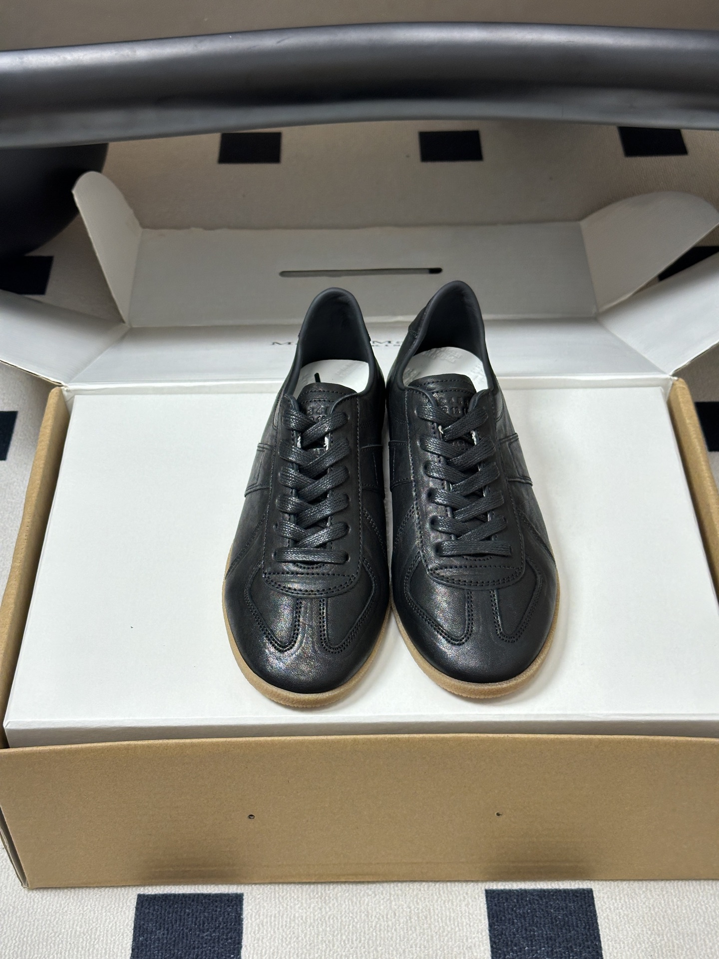 男➕10 顶级品质（飞机盒➕10 下单备注）Maison Margiela MM6马吉拉 经典款德训鞋2