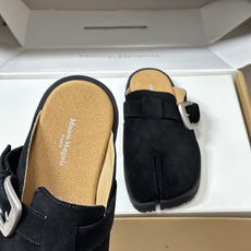 男➕10 顶级品质(飞机盒➕10 下单备注)Maison Margiela MM6马吉拉 2026春夏新 男➕10 顶级品质(飞机盒➕10 下单备注)Maison Margiela MM6马吉拉 2026春夏新