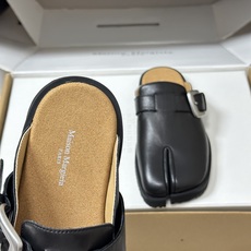 男➕10 顶级品质(飞机盒➕10 下单备注)Maison Margiela MM6马吉拉 2026春夏新 男➕10 顶级品质(飞机盒➕10 下单备注)Maison Margiela MM6马吉拉 2026春夏新