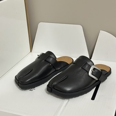 男➕10 顶级品质(飞机盒➕10 下单备注)Maison Margiela MM6马吉拉 2026春夏新 男➕10 顶级品质(飞机盒➕10 下单备注)Maison Margiela MM6马吉拉 2026春夏新