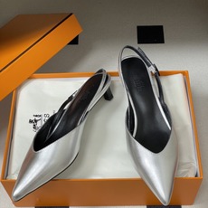 Hermes 爱马仕🐎 2026春夏新款 H家 Nicole露跟凉鞋系列尖头Kelly扣高跟凉鞋 小猫跟 Hermes 爱马仕🐎 2026春夏新款 H家 Nicole露跟凉鞋系列尖头Kelly扣高跟凉鞋 小猫跟