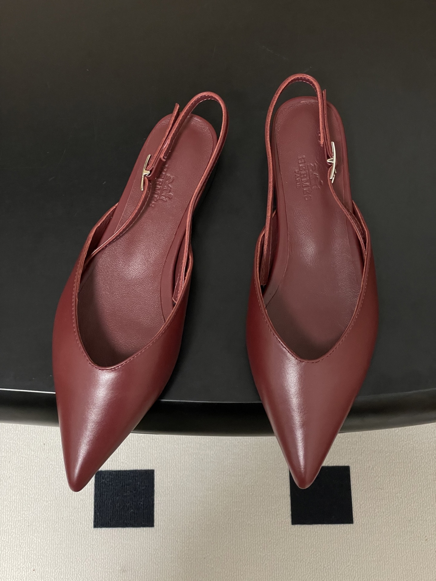 Hermes 爱马仕🐎 2026春夏新款 H家 Nicole露跟凉鞋系列尖头Kelly扣高跟凉鞋 小猫跟