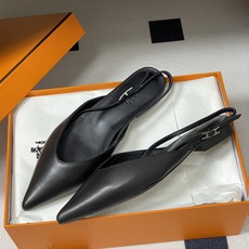 Hermes 爱马仕🐎 2026春夏新款 H家 Nicole露跟凉鞋系列尖头Kelly扣高跟凉鞋 小猫跟 Hermes 爱马仕🐎 2026春夏新款 H家 Nicole露跟凉鞋系列尖头Kelly扣高跟凉鞋 小猫跟