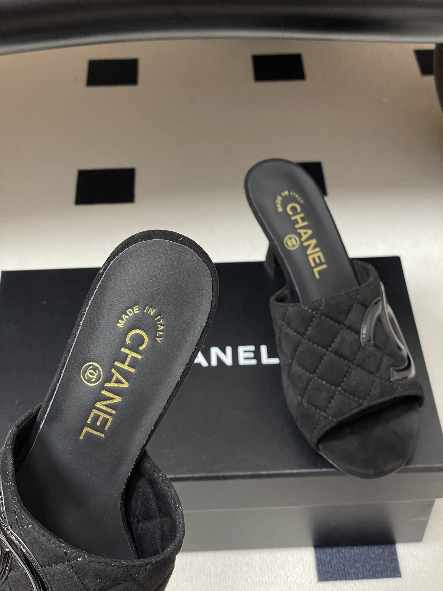 2026早春度假系列爆品🔥Chanel 小香26A 经典双C菱格鱼嘴蜜儿高跟拖鞋标志性双C扣凉拖鞋简约时