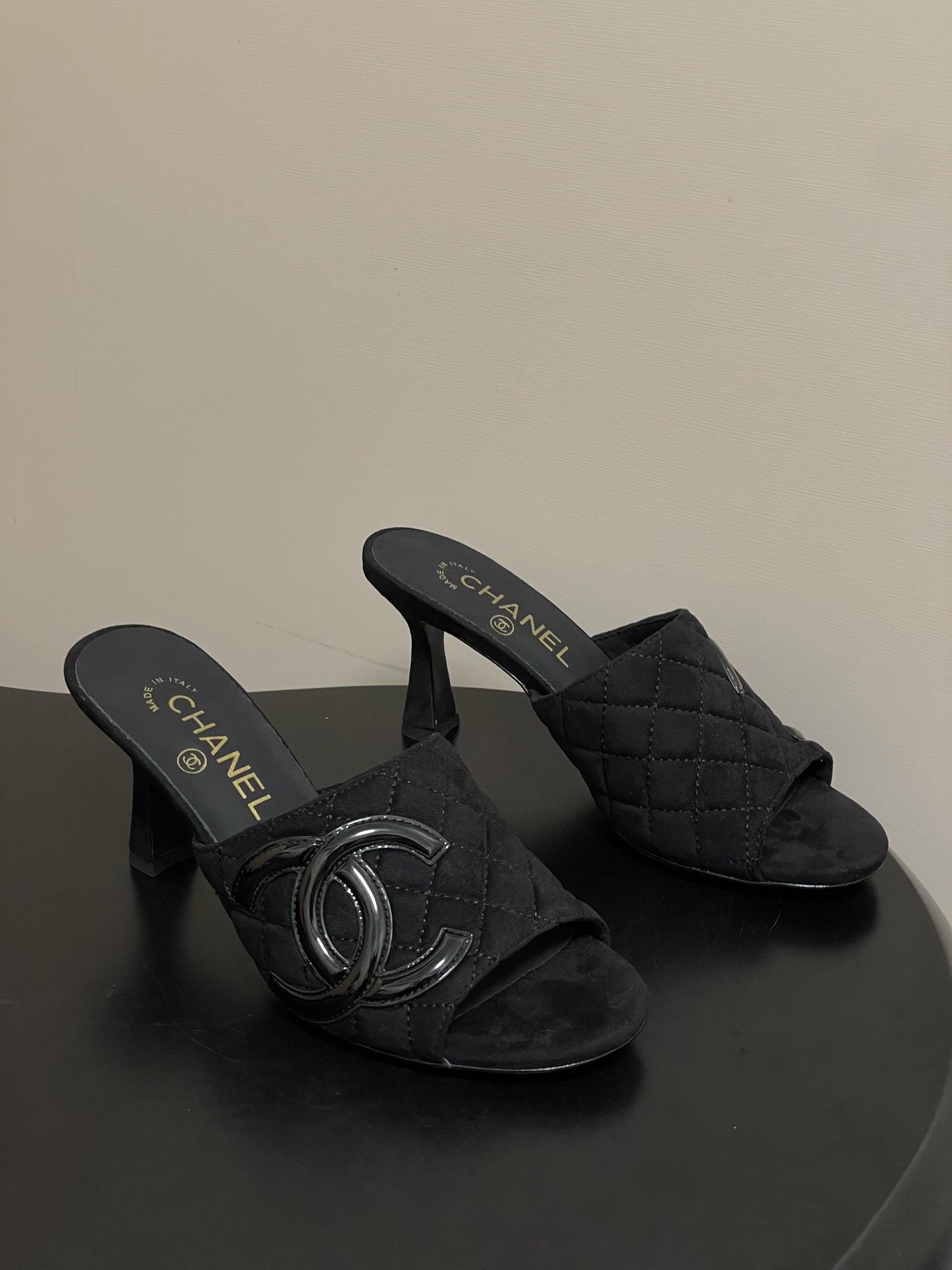 2026早春度假系列爆品🔥Chanel 小香26A 经典双C菱格鱼嘴蜜儿高跟拖鞋标志性双C扣凉拖鞋简约时