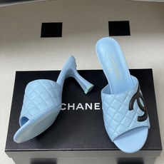 2026早春度假系列爆品🔥Chanel 小香26A 经典双C菱格鱼嘴蜜儿高跟拖鞋标志性双C扣凉拖鞋简约时 2026早春度假系列爆品🔥Chanel 小香26A 经典双C菱格鱼嘴蜜儿高跟拖鞋标志性双C扣凉拖鞋简约时