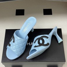 2026早春度假系列爆品🔥Chanel 小香26A 经典双C菱格鱼嘴蜜儿高跟拖鞋标志性双C扣凉拖鞋简约时 2026早春度假系列爆品🔥Chanel 小香26A 经典双C菱格鱼嘴蜜儿高跟拖鞋标志性双C扣凉拖鞋简约时