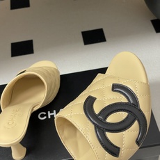 2026早春度假系列爆品🔥Chanel 小香26A 经典双C菱格鱼嘴蜜儿高跟拖鞋标志性双C扣凉拖鞋简约时 2026早春度假系列爆品🔥Chanel 小香26A 经典双C菱格鱼嘴蜜儿高跟拖鞋标志性双C扣凉拖鞋简约时