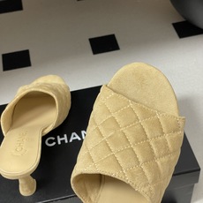 2026早春度假系列爆品🔥Chanel 小香26A 经典菱格鱼嘴蜜儿高跟拖鞋标志性双C扣凉拖鞋简约时尚, 2026早春度假系列爆品🔥Chanel 小香26A 经典菱格鱼嘴蜜儿高跟拖鞋标志性双C扣凉拖鞋简约时尚,