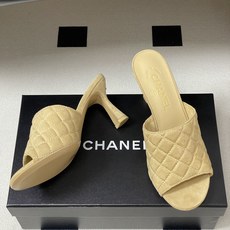2026早春度假系列爆品🔥Chanel 小香26A 经典菱格鱼嘴蜜儿高跟拖鞋标志性双C扣凉拖鞋简约时尚, 2026早春度假系列爆品🔥Chanel 小香26A 经典菱格鱼嘴蜜儿高跟拖鞋标志性双C扣凉拖鞋简约时尚,