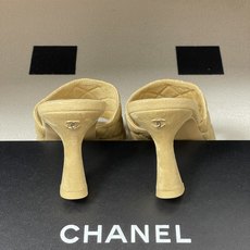 2026早春度假系列爆品🔥Chanel 小香26A 经典菱格鱼嘴蜜儿高跟拖鞋标志性双C扣凉拖鞋简约时尚, 2026早春度假系列爆品🔥Chanel 小香26A 经典菱格鱼嘴蜜儿高跟拖鞋标志性双C扣凉拖鞋简约时尚,