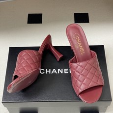 2026早春度假系列爆品🔥Chanel 小香26A 经典菱格鱼嘴蜜儿高跟拖鞋标志性双C扣凉拖鞋简约时尚, 2026早春度假系列爆品🔥Chanel 小香26A 经典菱格鱼嘴蜜儿高跟拖鞋标志性双C扣凉拖鞋简约时尚,