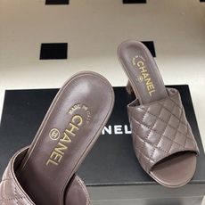 2026早春度假系列爆品🔥Chanel 小香26A 经典菱格鱼嘴蜜儿高跟拖鞋标志性双C扣凉拖鞋简约时尚, 2026早春度假系列爆品🔥Chanel 小香26A 经典菱格鱼嘴蜜儿高跟拖鞋标志性双C扣凉拖鞋简约时尚,