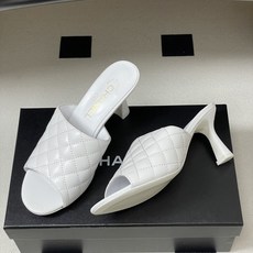 2026早春度假系列爆品🔥Chanel 小香26A 经典菱格鱼嘴蜜儿高跟拖鞋标志性双C扣凉拖鞋简约时尚, 2026早春度假系列爆品🔥Chanel 小香26A 经典菱格鱼嘴蜜儿高跟拖鞋标志性双C扣凉拖鞋简约时尚,