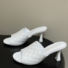 2026早春度假系列爆品🔥Chanel 小香26A 经典菱格鱼嘴蜜儿高跟拖鞋标志性双C扣凉拖鞋简约时尚, 2026早春度假系列爆品🔥Chanel 小香26A 经典菱格鱼嘴蜜儿高跟拖鞋标志性双C扣凉拖鞋简约时尚,