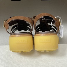 26Fw春夏新款Prada普拉达罗马渔夫凉鞋松糕厚底交叉带凉鞋美拉德色系休闲凉鞋这款凉鞋采用混搭设计,集 26Fw春夏新款Prada普拉达罗马渔夫凉鞋松糕厚底交叉带凉鞋美拉德色系休闲凉鞋这款凉鞋采用混搭设计,集
