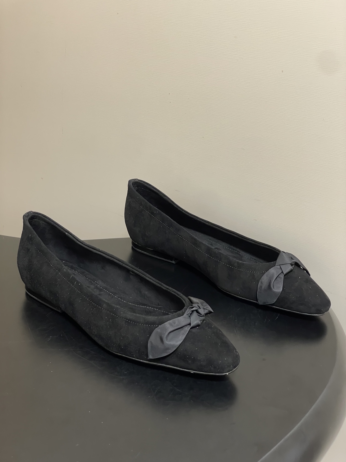 Loro Piana 诺悠翩雅 LP 春夏新款 Primula蝴蝶结平底芭蕾舞鞋麂皮老钱风复古浅口单鞋这