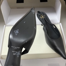 (配高档飞机盒✈️)Saint Laurent 26SS春夏新款 YSL 尖头后空凉鞋🆕透明小猫跟凉鞋自 (配高档飞机盒✈️)Saint Laurent 26SS春夏新款 YSL 尖头后空凉鞋🆕透明小猫跟凉鞋自