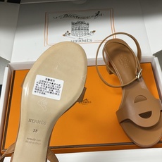 顶级品质(配高档飞机盒✈️)Hermes 爱马仕🐎 2026春夏新款 H家Juliette45凉鞋系列经 顶级品质(配高档飞机盒✈️)Hermes 爱马仕🐎 2026春夏新款 H家Juliette45凉鞋系列经