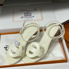 顶级品质(配高档飞机盒✈️)Hermes 爱马仕🐎 2026春夏新款 H家Juliette45凉鞋系列经 顶级品质(配高档飞机盒✈️)Hermes 爱马仕🐎 2026春夏新款 H家Juliette45凉鞋系列经