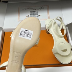 顶级品质(配高档飞机盒✈️)Hermes 爱马仕🐎 2026春夏新款 H家Juliette45凉鞋系列经 顶级品质(配高档飞机盒✈️)Hermes 爱马仕🐎 2026春夏新款 H家Juliette45凉鞋系列经