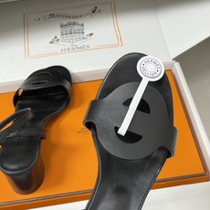 顶级品质(配高档飞机盒✈️)Hermes 爱马仕🐎 2026春夏新款 H家Juliette45凉鞋系列经 顶级品质(配高档飞机盒✈️)Hermes 爱马仕🐎 2026春夏新款 H家Juliette45凉鞋系列经