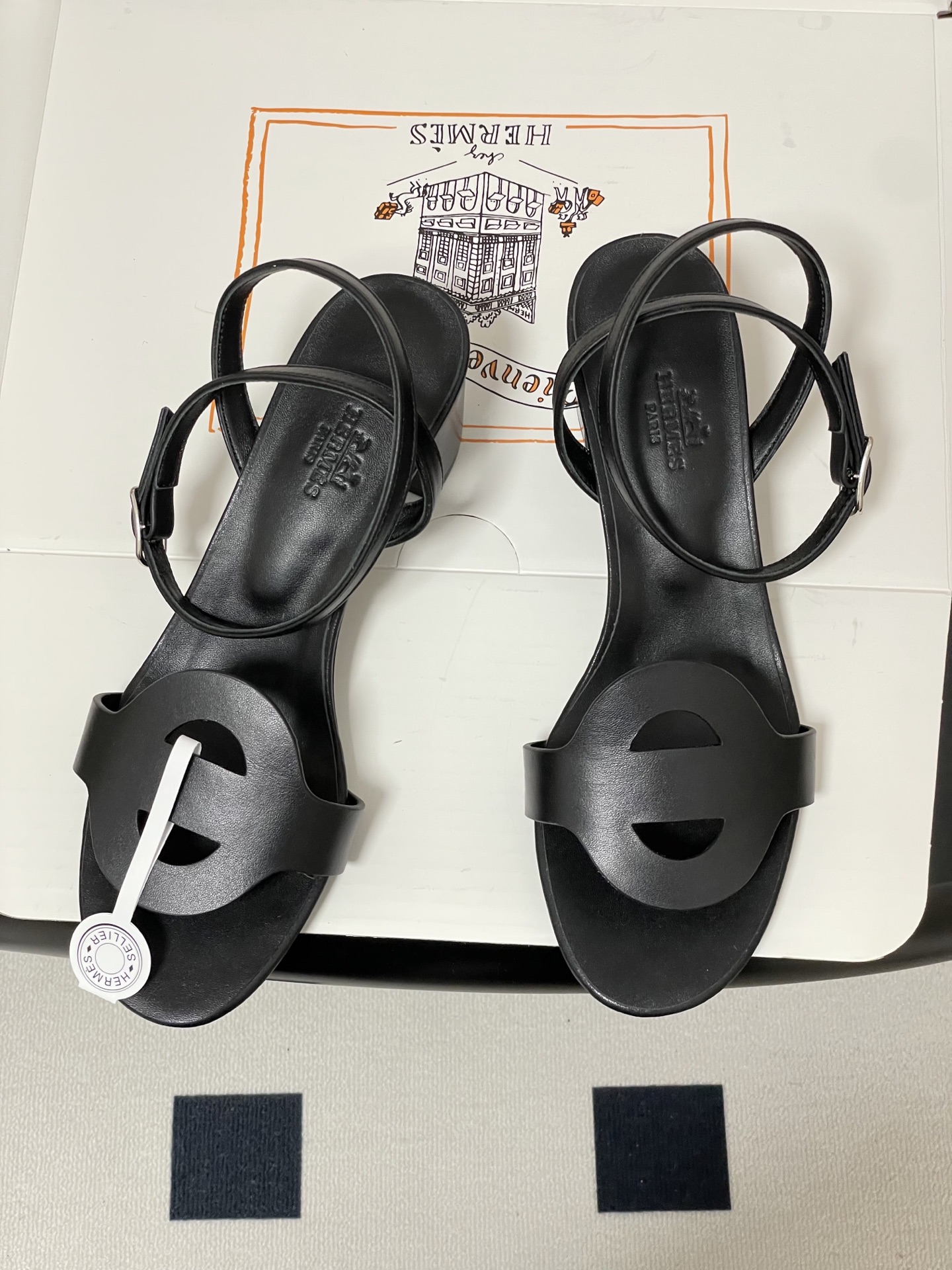 顶级品质(配高档飞机盒✈️)Hermes 爱马仕🐎 2026春夏新款 H家Juliette45凉鞋系列经 顶级品质(配高档飞机盒✈️)Hermes 爱马仕🐎 2026春夏新款 H家Juliette45凉鞋系列经