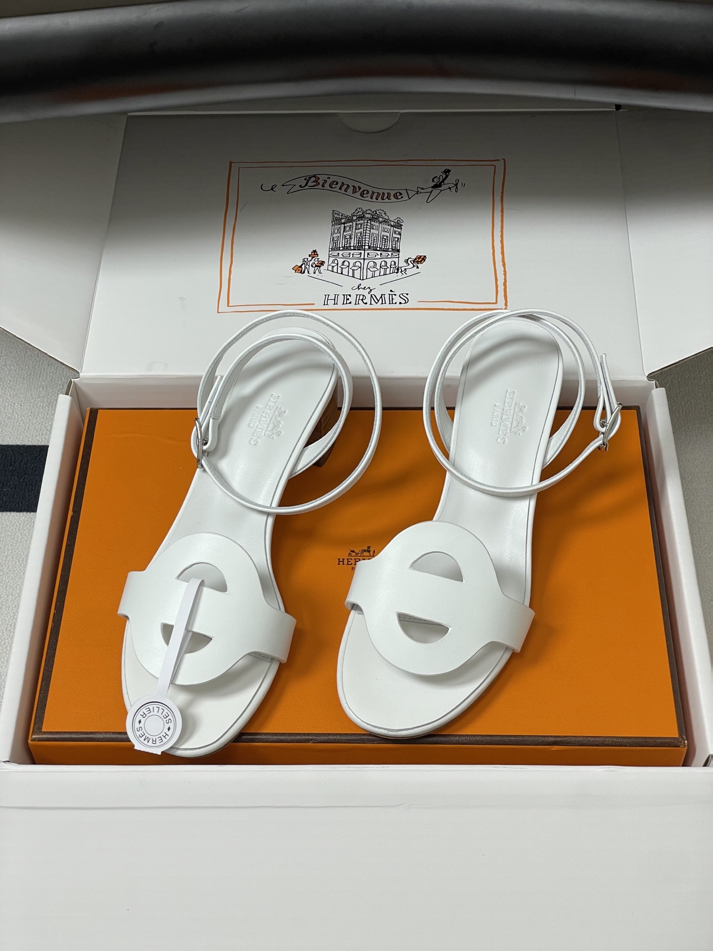 顶级品质（配高档飞机盒✈️）Hermes 爱马仕🐎 2026春夏新款 H家Juliette45凉鞋系列经