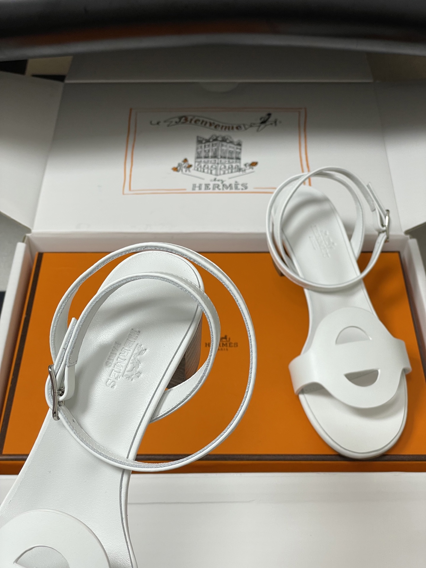 顶级品质（配高档飞机盒✈️）Hermes 爱马仕🐎 2026春夏新款 H家Juliette45凉鞋系列经