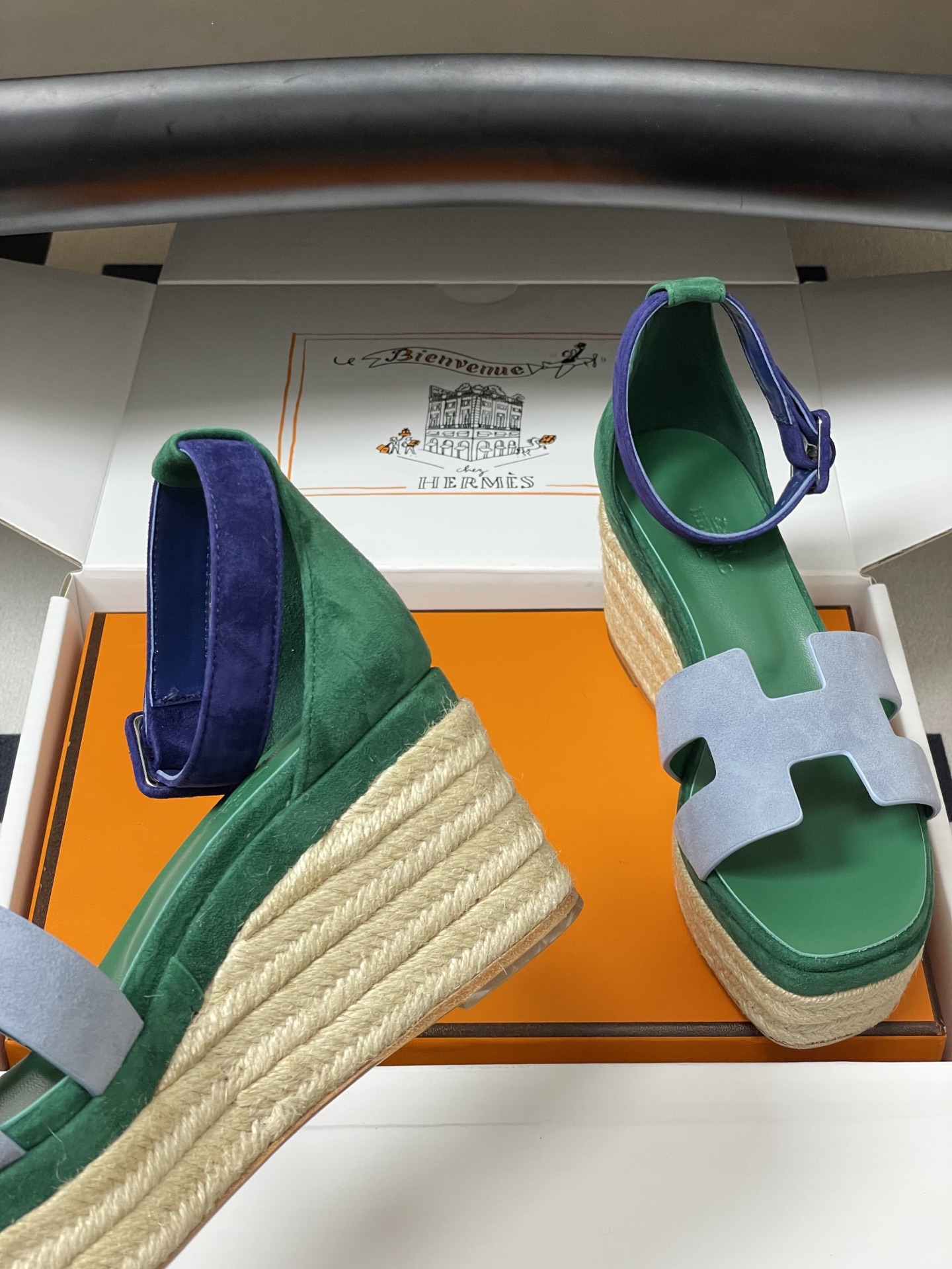 顶级品质（配高档飞机盒✈️）Hermes 爱马仕🐎 H家 Elda草编鞋系列经典H型鞋面坡跟凉鞋露趾后绑