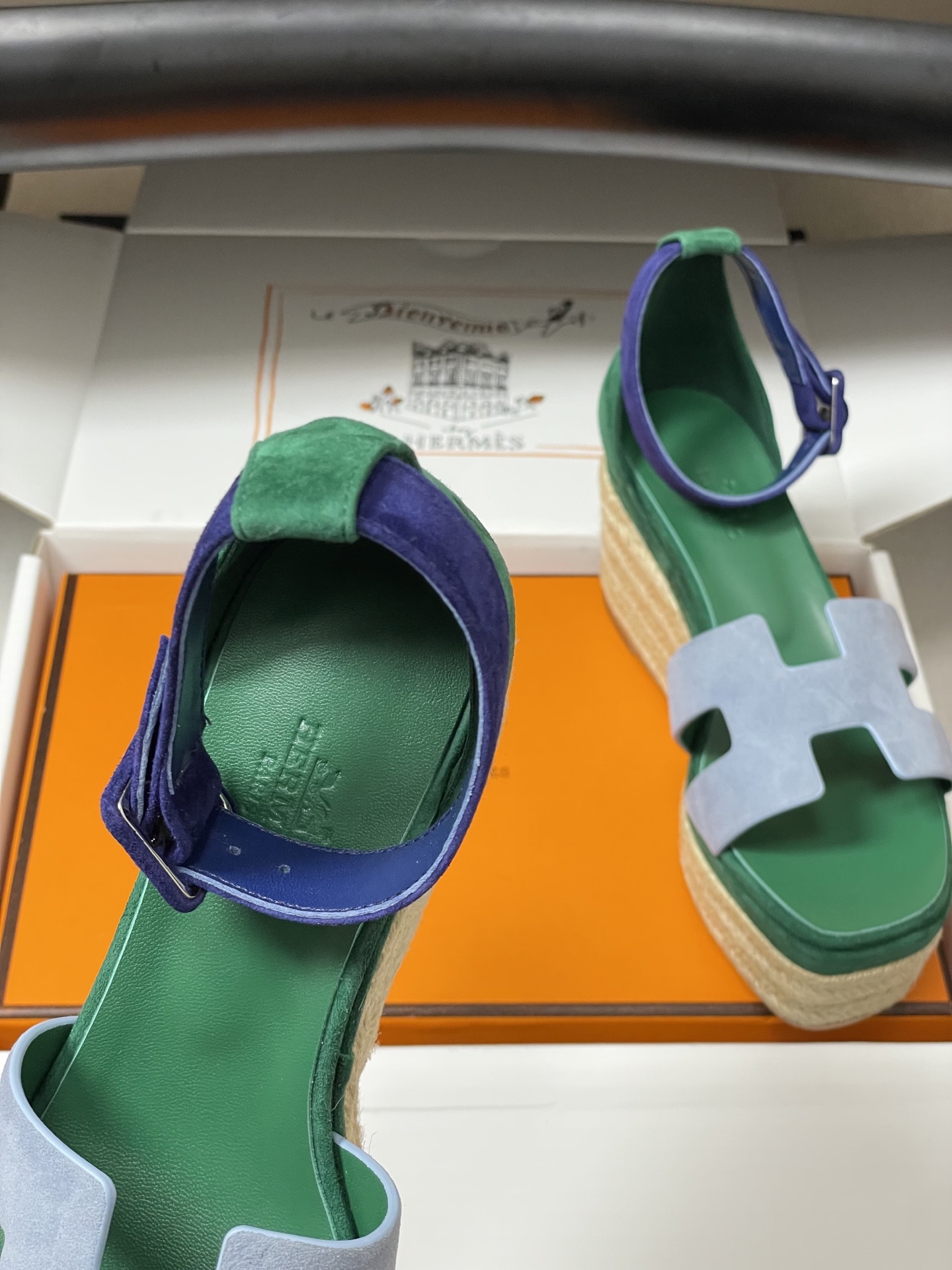 顶级品质（配高档飞机盒✈️）Hermes 爱马仕🐎 H家 Elda草编鞋系列经典H型鞋面坡跟凉鞋露趾后绑