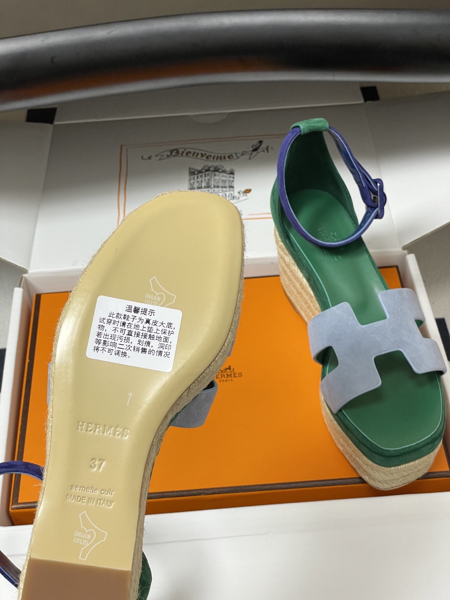 顶级品质（配高档飞机盒✈️）Hermes 爱马仕🐎 H家 Elda草编鞋系列经典H型鞋面坡跟凉鞋露趾后绑