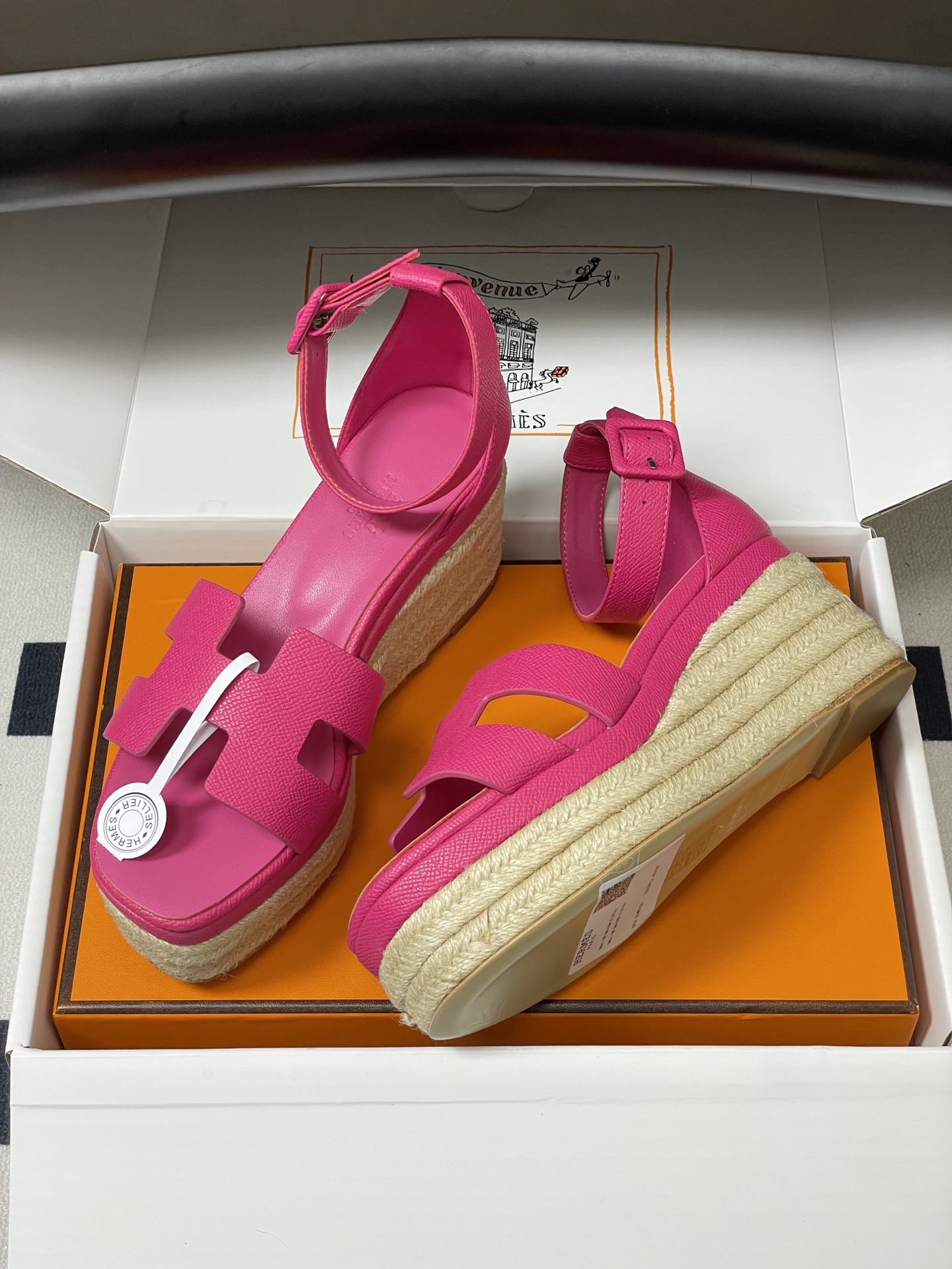 顶级品质（配高档飞机盒✈️）Hermes 爱马仕🐎 H家 Elda草编鞋系列经典H型鞋面坡跟凉鞋露趾后绑