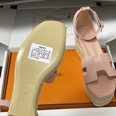 顶级品质(配高档飞机盒✈️)Hermes 爱马仕🐎 H家 Elda草编鞋系列经典H型鞋面坡跟凉鞋露趾后绑 顶级品质(配高档飞机盒✈️)Hermes 爱马仕🐎 H家 Elda草编鞋系列经典H型鞋面坡跟凉鞋露趾后绑