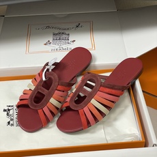 顶级品质(配高档飞机盒✈️)Hermes 爱马仕🐎 2026春夏新款 H家Noria凉拖鞋系列经典猪鼻子 顶级品质(配高档飞机盒✈️)Hermes 爱马仕🐎 2026春夏新款 H家Noria凉拖鞋系列经典猪鼻子