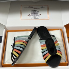 顶级品质(配高档飞机盒✈️)Hermes 爱马仕🐎 2026春夏新款 H家Noria凉拖鞋系列经典猪鼻子 顶级品质(配高档飞机盒✈️)Hermes 爱马仕🐎 2026春夏新款 H家Noria凉拖鞋系列经典猪鼻子