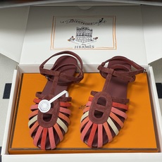 顶级品质(配高档飞机盒✈️)Hermes 爱马仕🐎 2026春夏新款 H家Nour凉鞋系列经典猪鼻子罗马 顶级品质(配高档飞机盒✈️)Hermes 爱马仕🐎 2026春夏新款 H家Nour凉鞋系列经典猪鼻子罗马