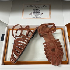 顶级品质(配高档飞机盒✈️)Hermes 爱马仕🐎 2026春夏新款 H家Nour凉鞋系列经典猪鼻子罗马 顶级品质(配高档飞机盒✈️)Hermes 爱马仕🐎 2026春夏新款 H家Nour凉鞋系列经典猪鼻子罗马