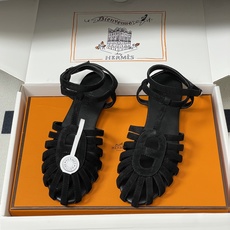 顶级品质(配高档飞机盒✈️)Hermes 爱马仕🐎 2026春夏新款 H家Nour凉鞋系列经典猪鼻子罗马 顶级品质(配高档飞机盒✈️)Hermes 爱马仕🐎 2026春夏新款 H家Nour凉鞋系列经典猪鼻子罗马