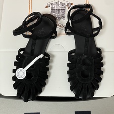 顶级品质(配高档飞机盒✈️)Hermes 爱马仕🐎 2026春夏新款 H家Nour凉鞋系列经典猪鼻子罗马 顶级品质(配高档飞机盒✈️)Hermes 爱马仕🐎 2026春夏新款 H家Nour凉鞋系列经典猪鼻子罗马