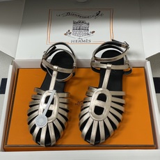顶级品质(配高档飞机盒✈️)Hermes 爱马仕🐎 2026春夏新款 H家Nour凉鞋系列经典猪鼻子罗马 顶级品质(配高档飞机盒✈️)Hermes 爱马仕🐎 2026春夏新款 H家Nour凉鞋系列经典猪鼻子罗马
