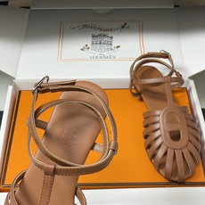 顶级品质(配高档飞机盒✈️)Hermes 爱马仕🐎 2026春夏新款 H家Nour凉鞋系列经典猪鼻子罗马 顶级品质(配高档飞机盒✈️)Hermes 爱马仕🐎 2026春夏新款 H家Nour凉鞋系列经典猪鼻子罗马