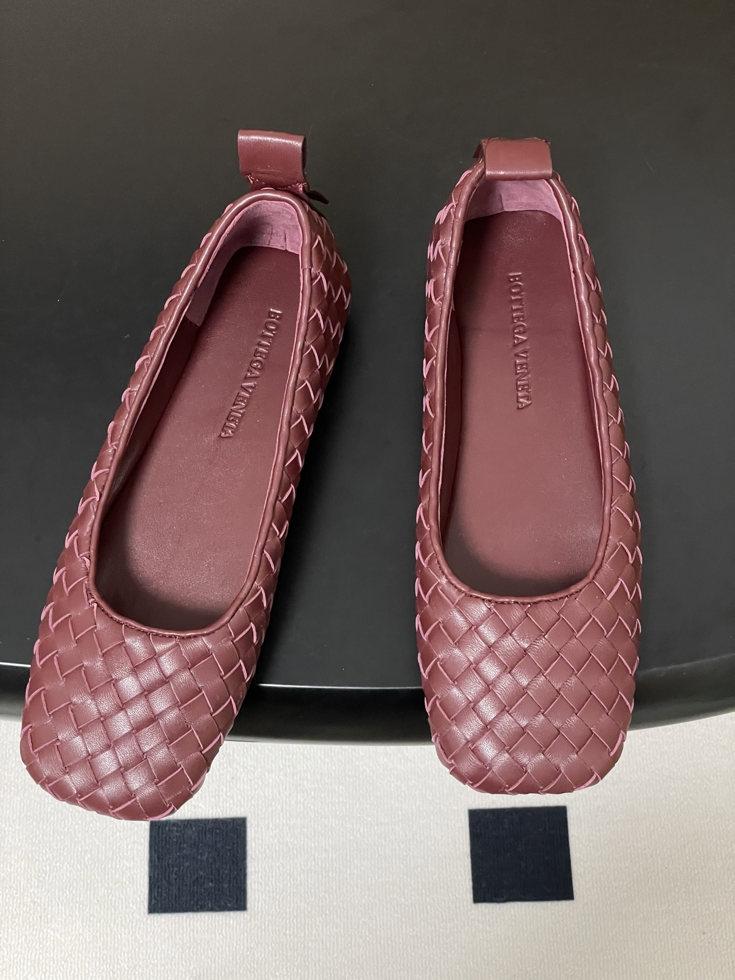 顶级品质BOTTEGA VENETA 葆蝶家 2026夏季新款 BV Charlotte 编织芭蕾舞鞋复