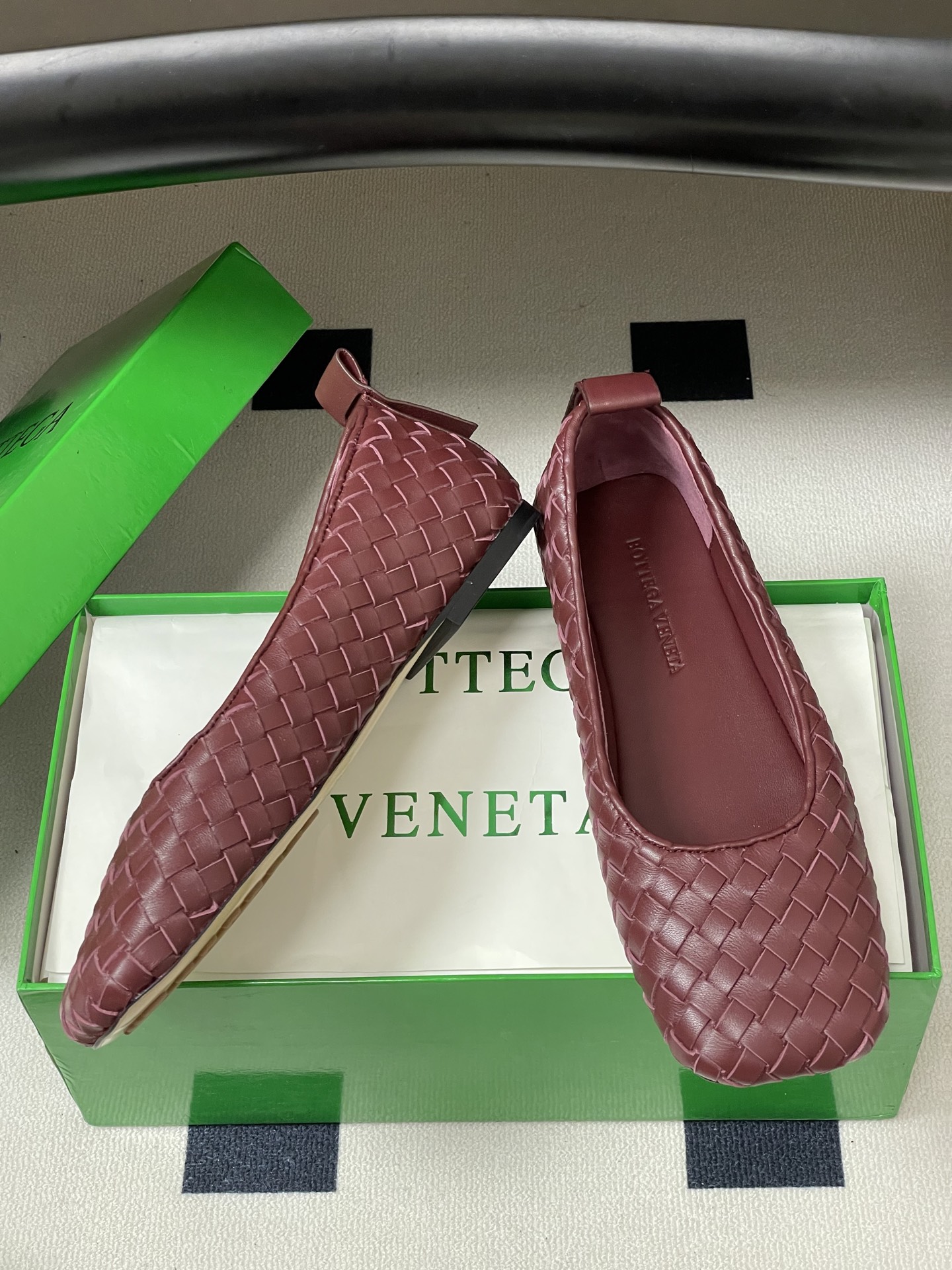顶级品质BOTTEGA VENETA 葆蝶家 2026夏季新款 BV Charlotte 编织芭蕾舞鞋复