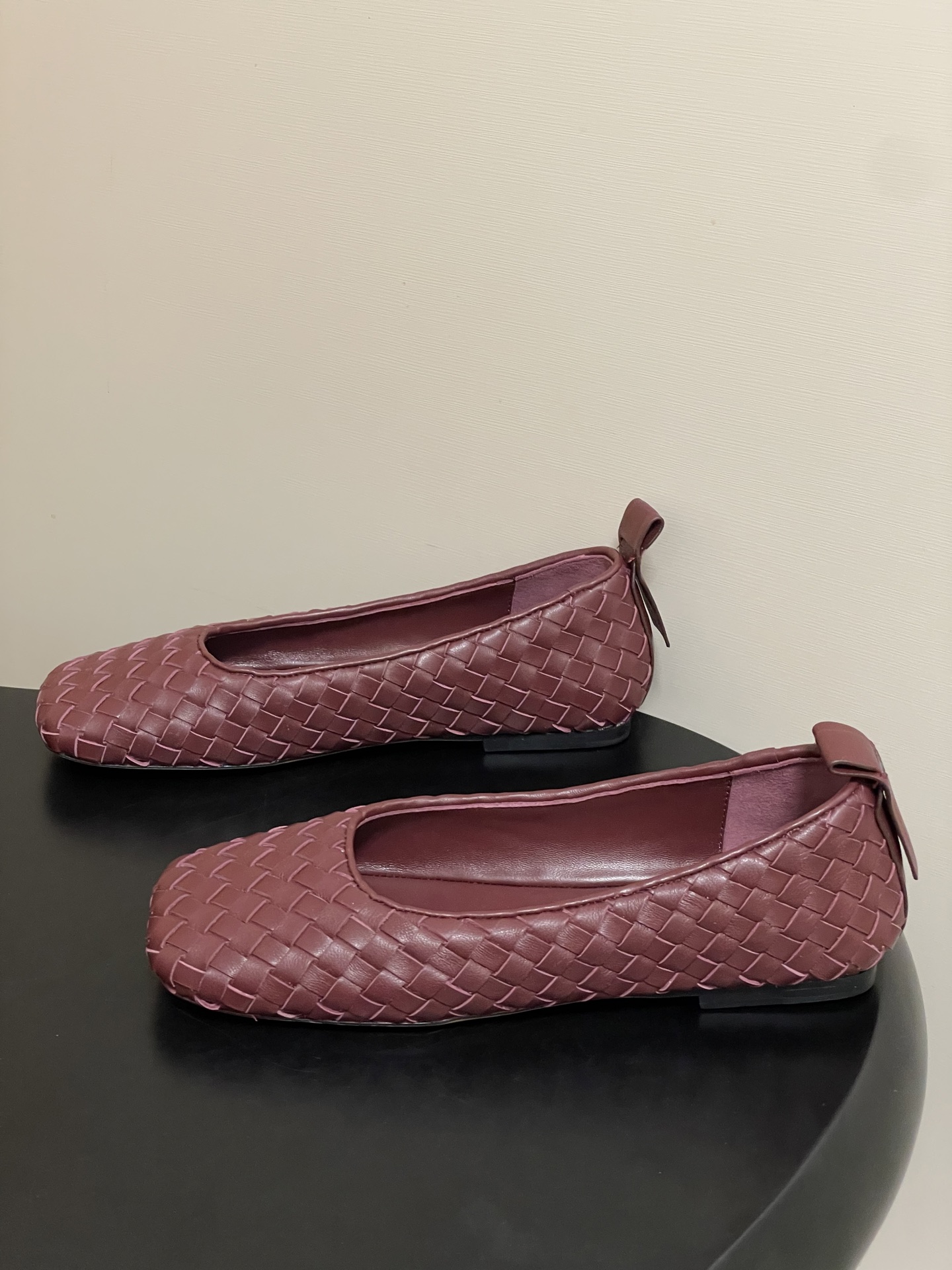 顶级品质BOTTEGA VENETA 葆蝶家 2026夏季新款 BV Charlotte 编织芭蕾舞鞋复