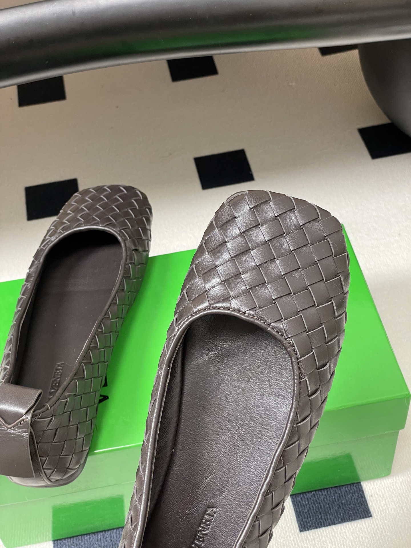顶级品质BOTTEGA VENETA 葆蝶家 2026夏季新款 BV Charlotte 编织芭蕾舞鞋复