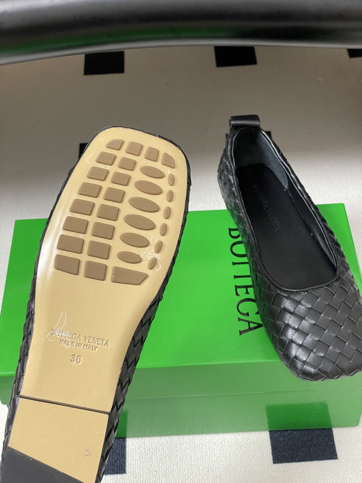 顶级品质BOTTEGA VENETA 葆蝶家 2026夏季新款 BV Charlotte 编织芭蕾舞鞋复