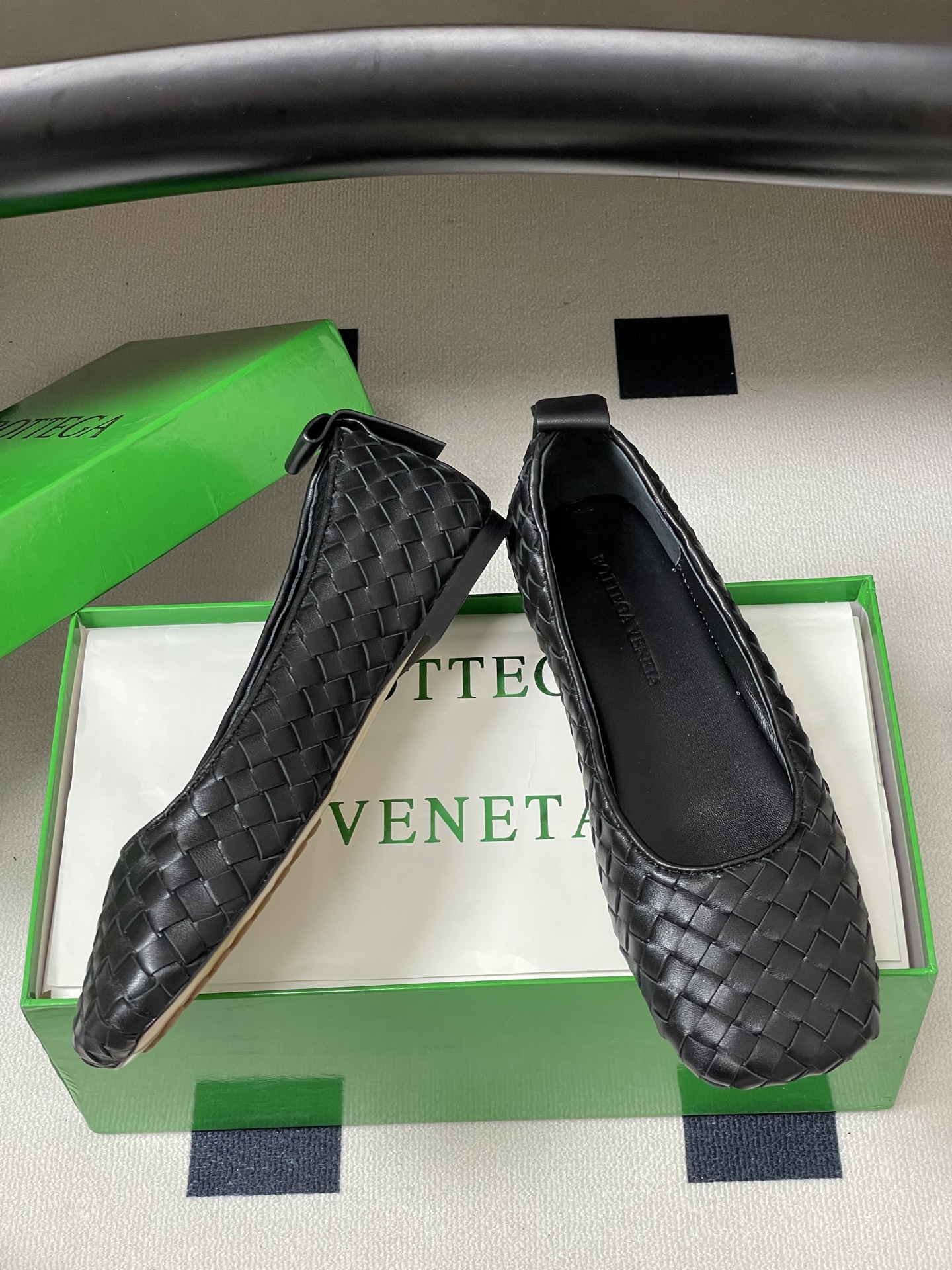 顶级品质BOTTEGA VENETA 葆蝶家 2026夏季新款 BV Charlotte 编织芭蕾舞鞋复