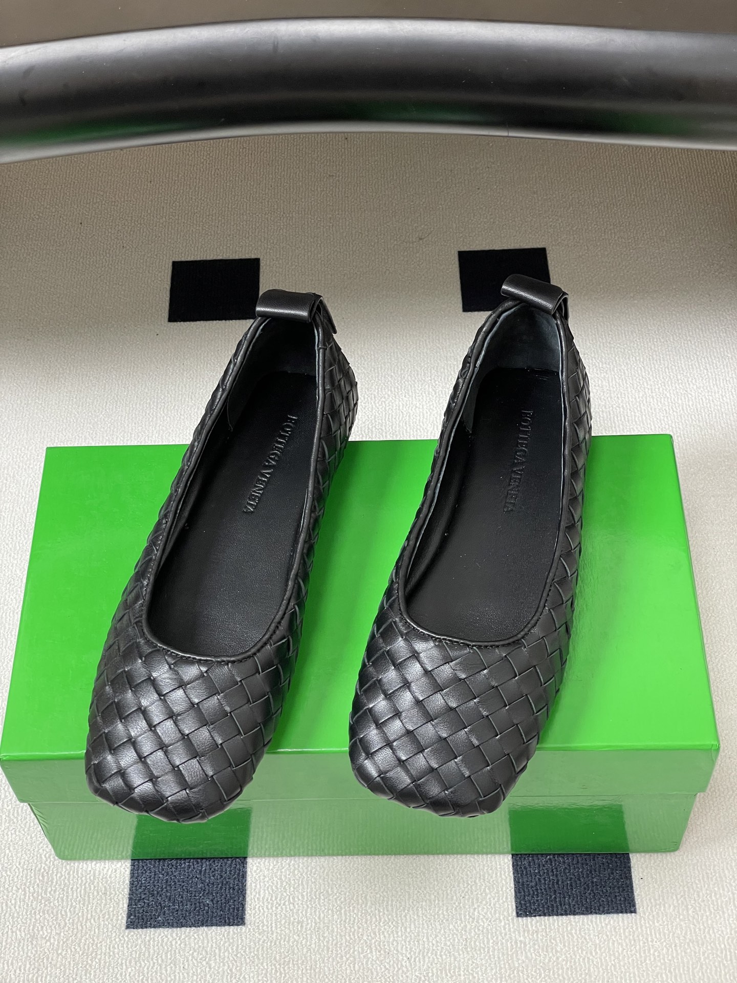 顶级品质BOTTEGA VENETA 葆蝶家 2026夏季新款 BV Charlotte 编织芭蕾舞鞋复